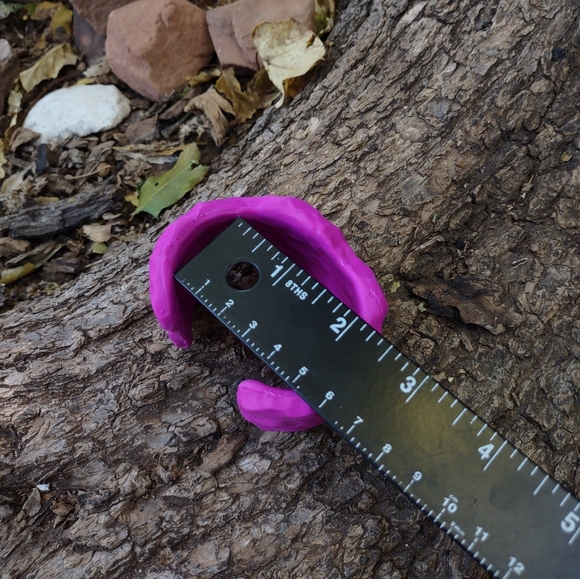 💜🩷 Fuscia 👾🧶 Bracelet Cuff 🟪🩷 - Picture 5 of 7